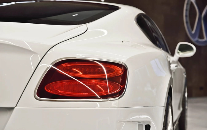 Bentley Continental GT cena 899999 przebieg: 91000, rok produkcji 2016 z Skarszewy małe 352